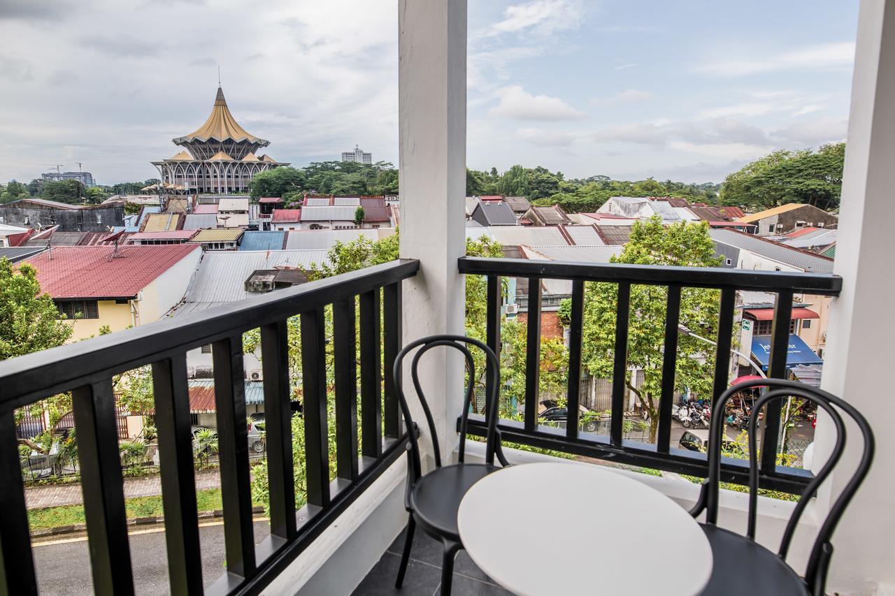 The Marian Boutique Lodging House Kuching Exteriör bild