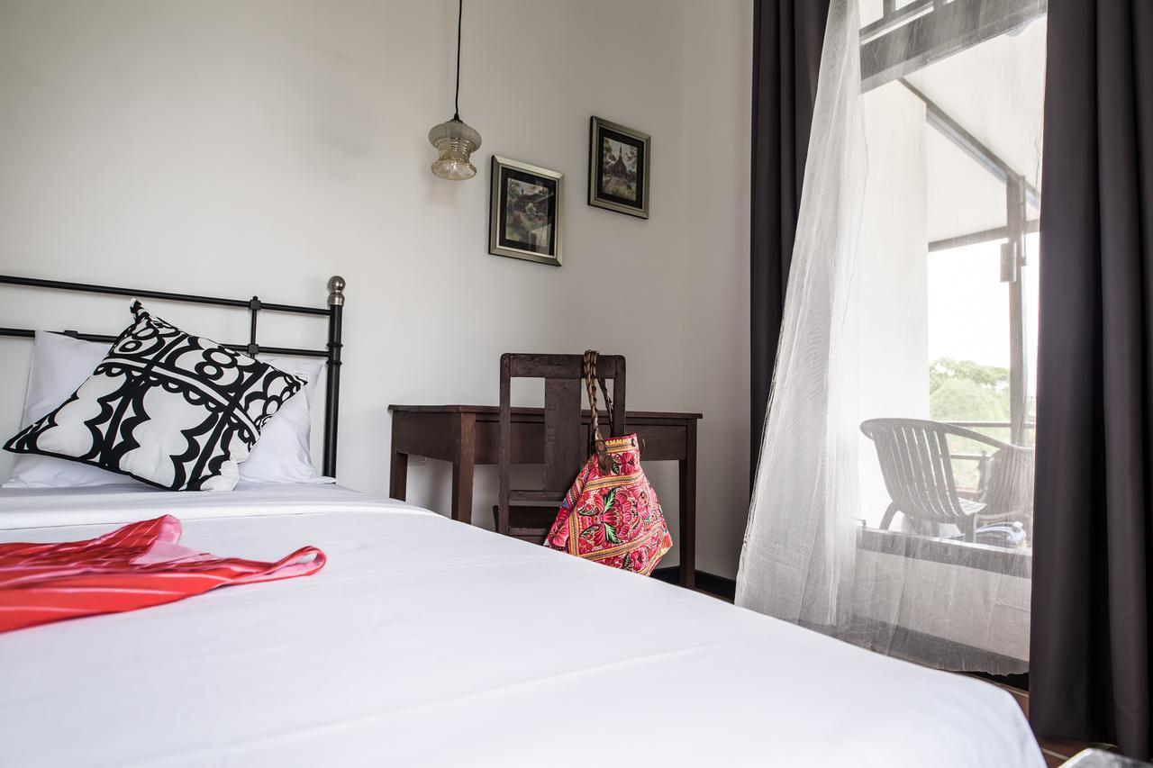 The Marian Boutique Lodging House Kuching Exteriör bild