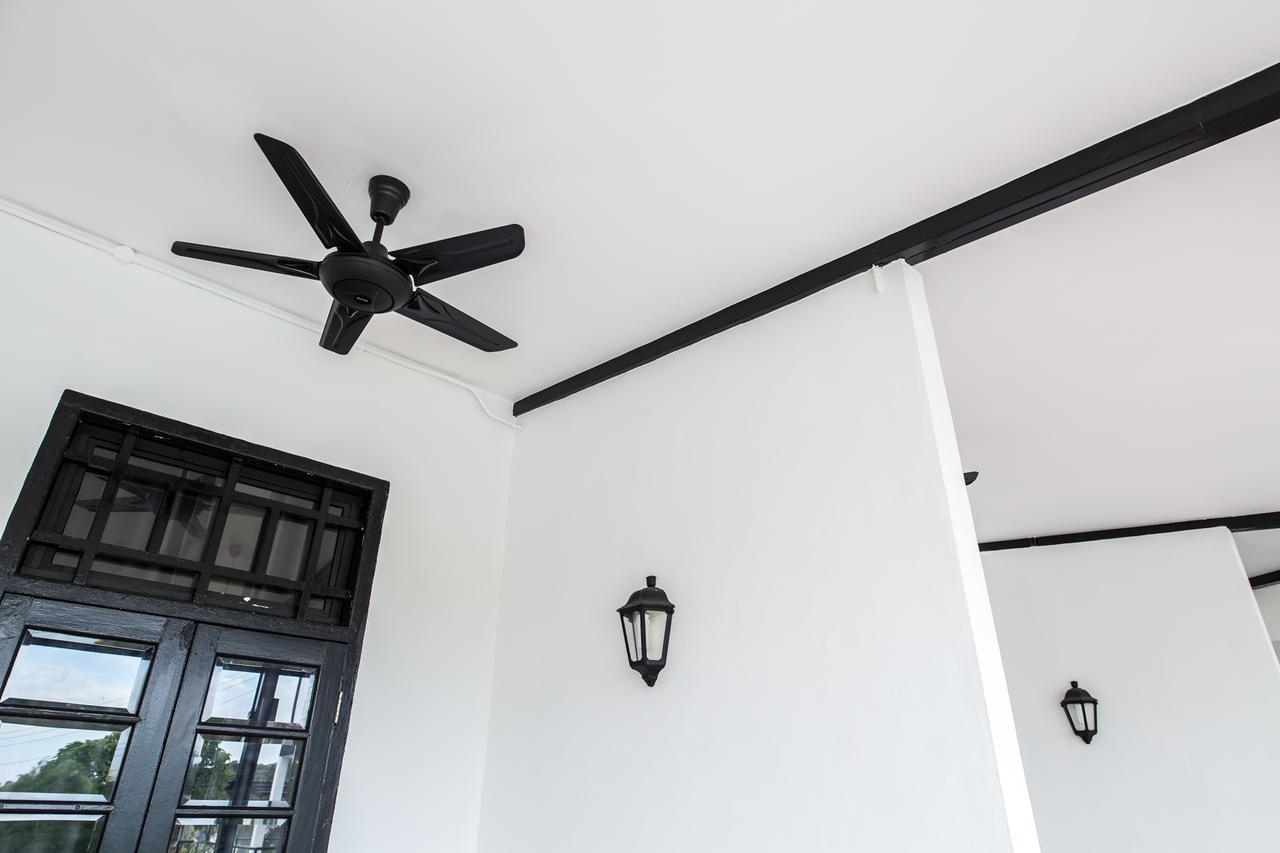 The Marian Boutique Lodging House Kuching Exteriör bild
