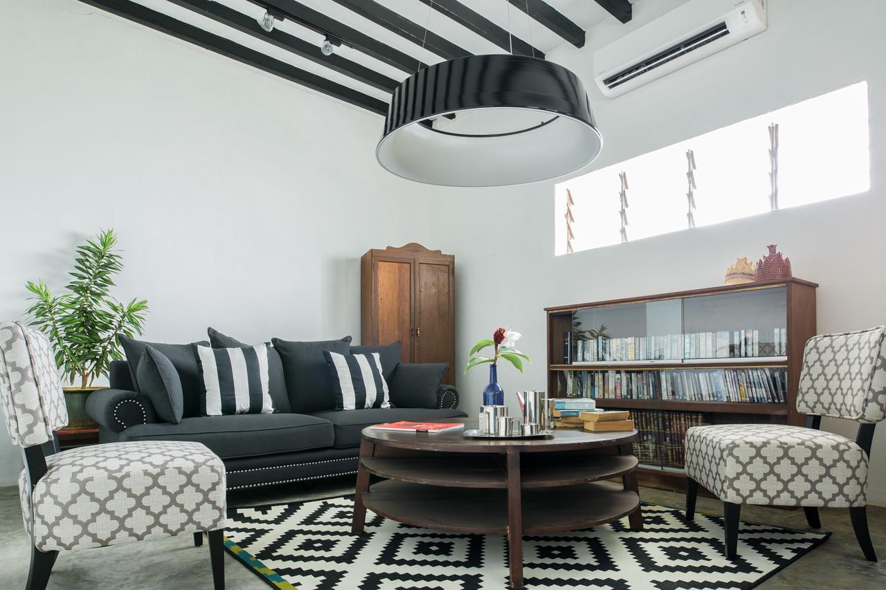 The Marian Boutique Lodging House Kuching Exteriör bild