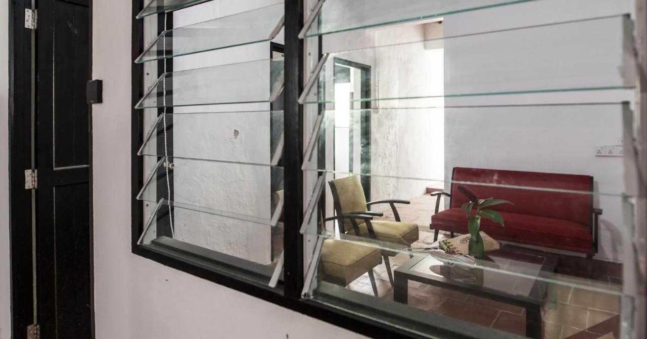 The Marian Boutique Lodging House Kuching Exteriör bild
