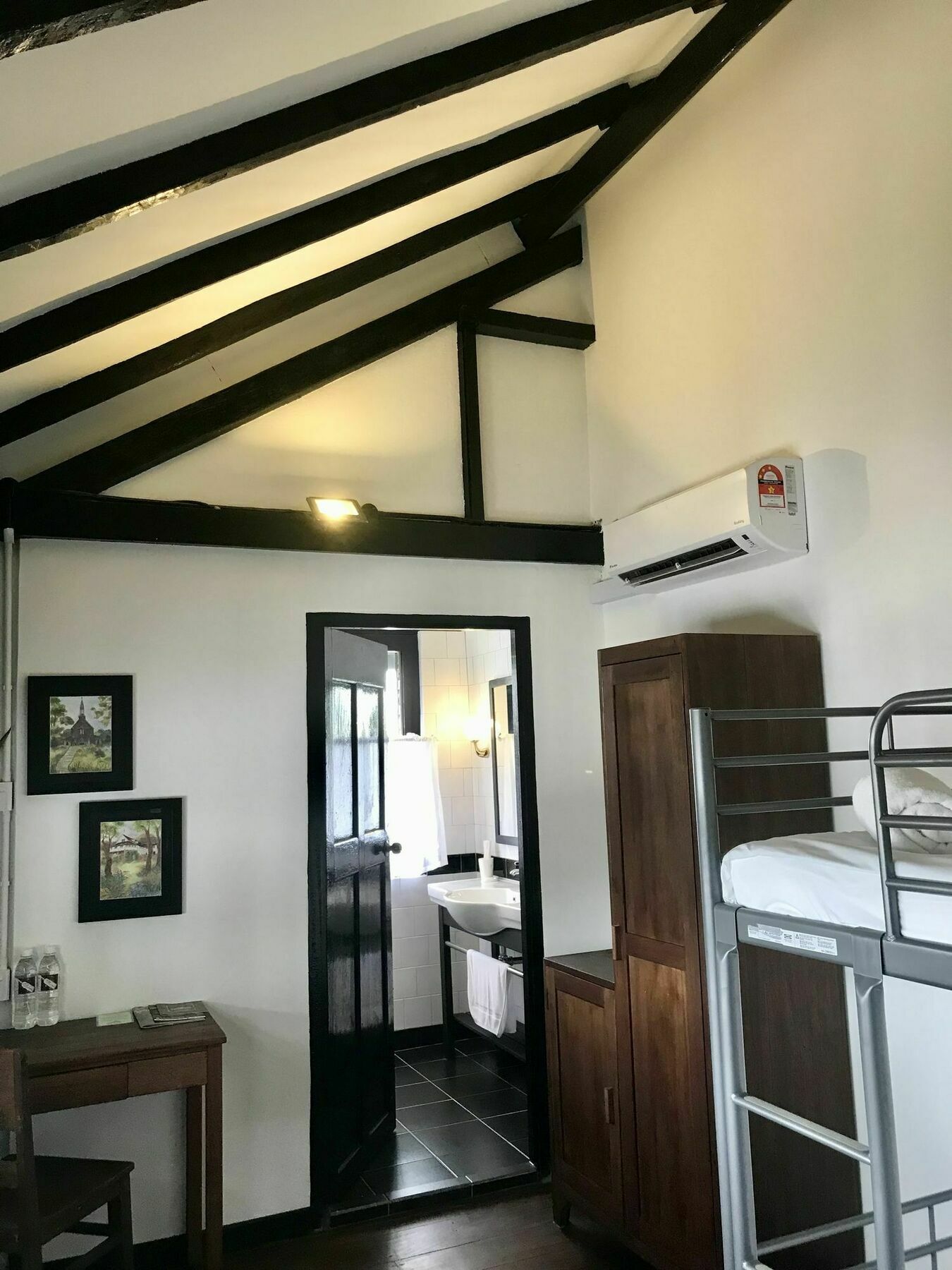 The Marian Boutique Lodging House Kuching Exteriör bild