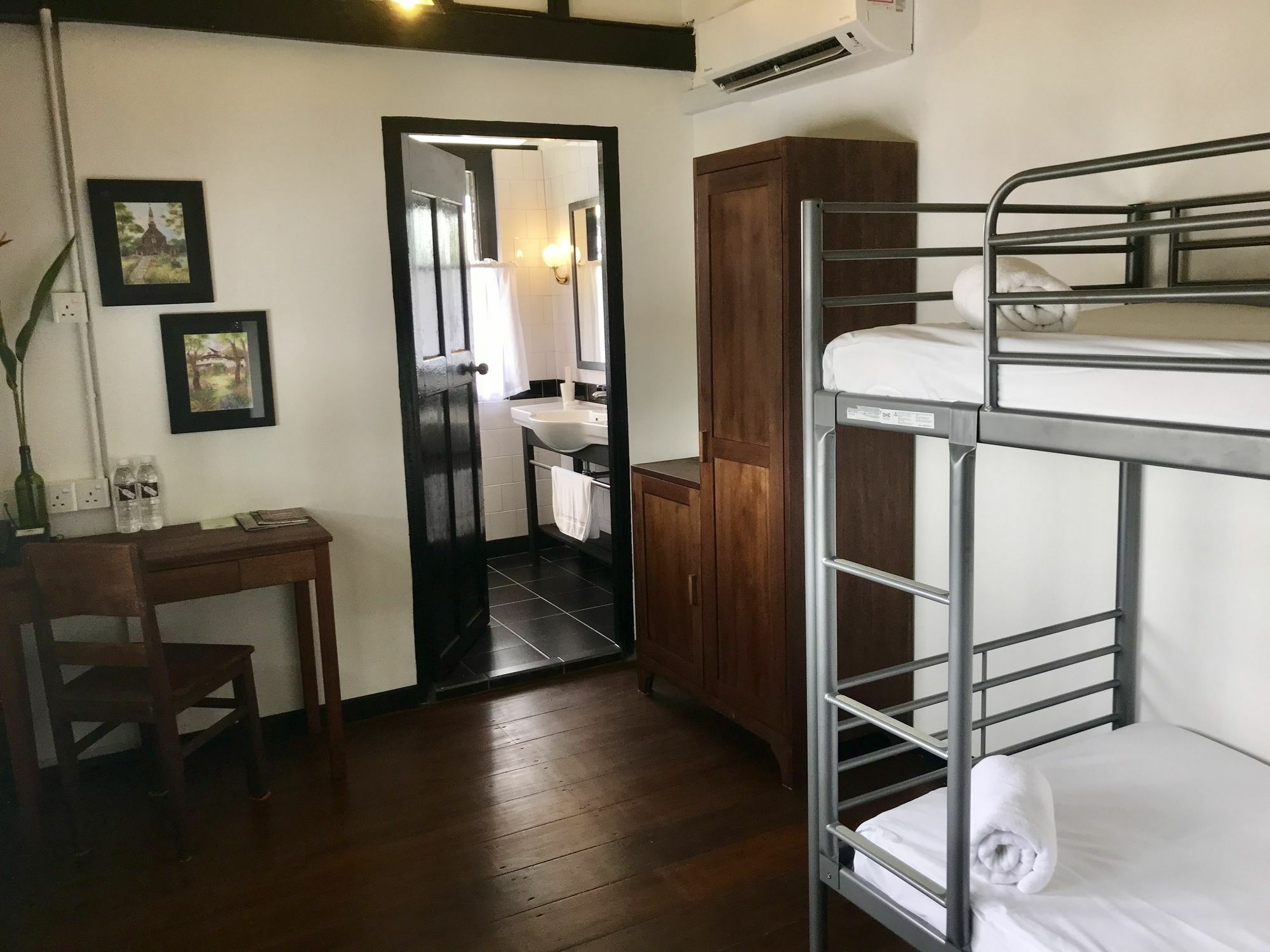 The Marian Boutique Lodging House Kuching Exteriör bild